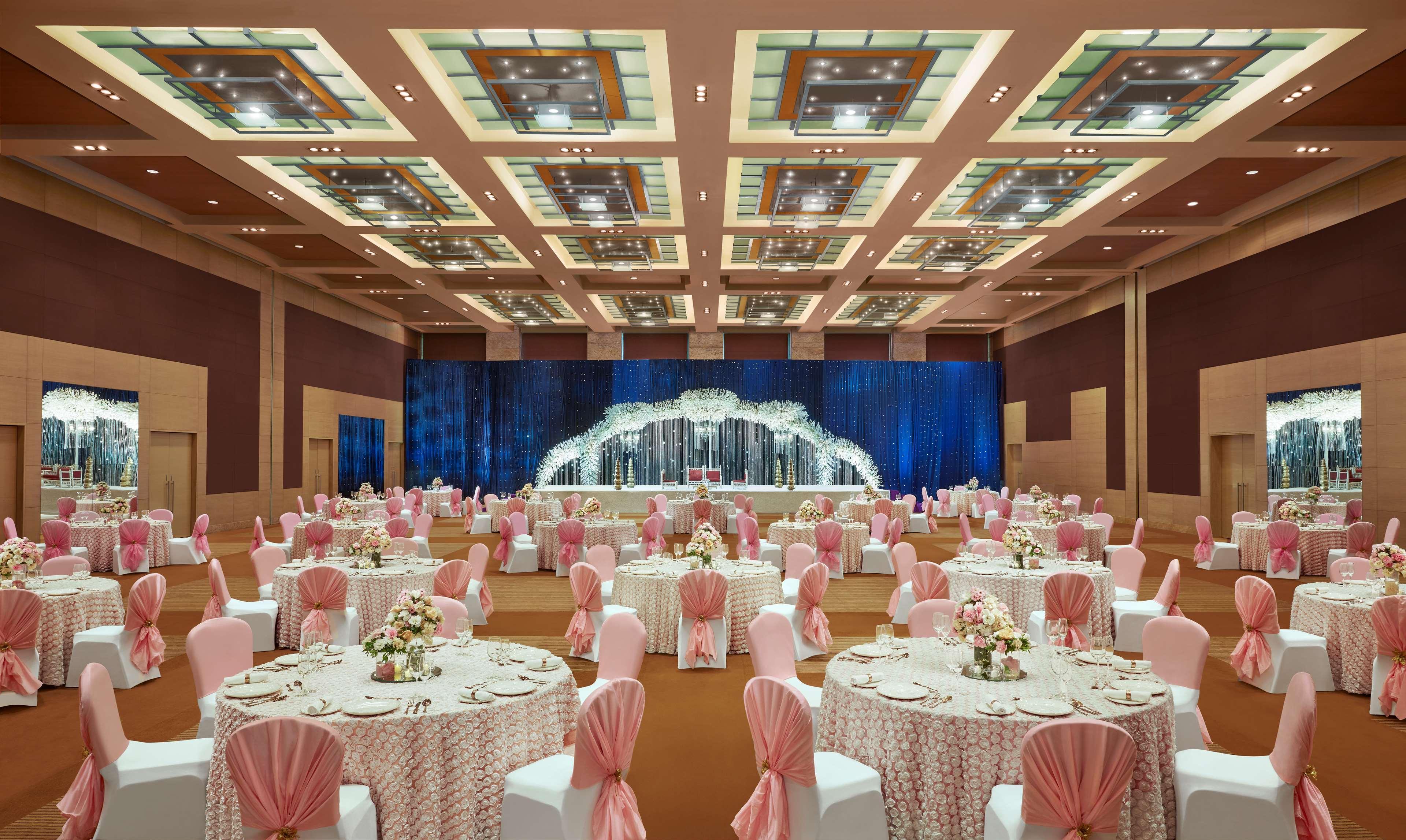 Grand Hyatt Mumbai Hotel And Residences Εξωτερικό φωτογραφία The Grand Ballroom