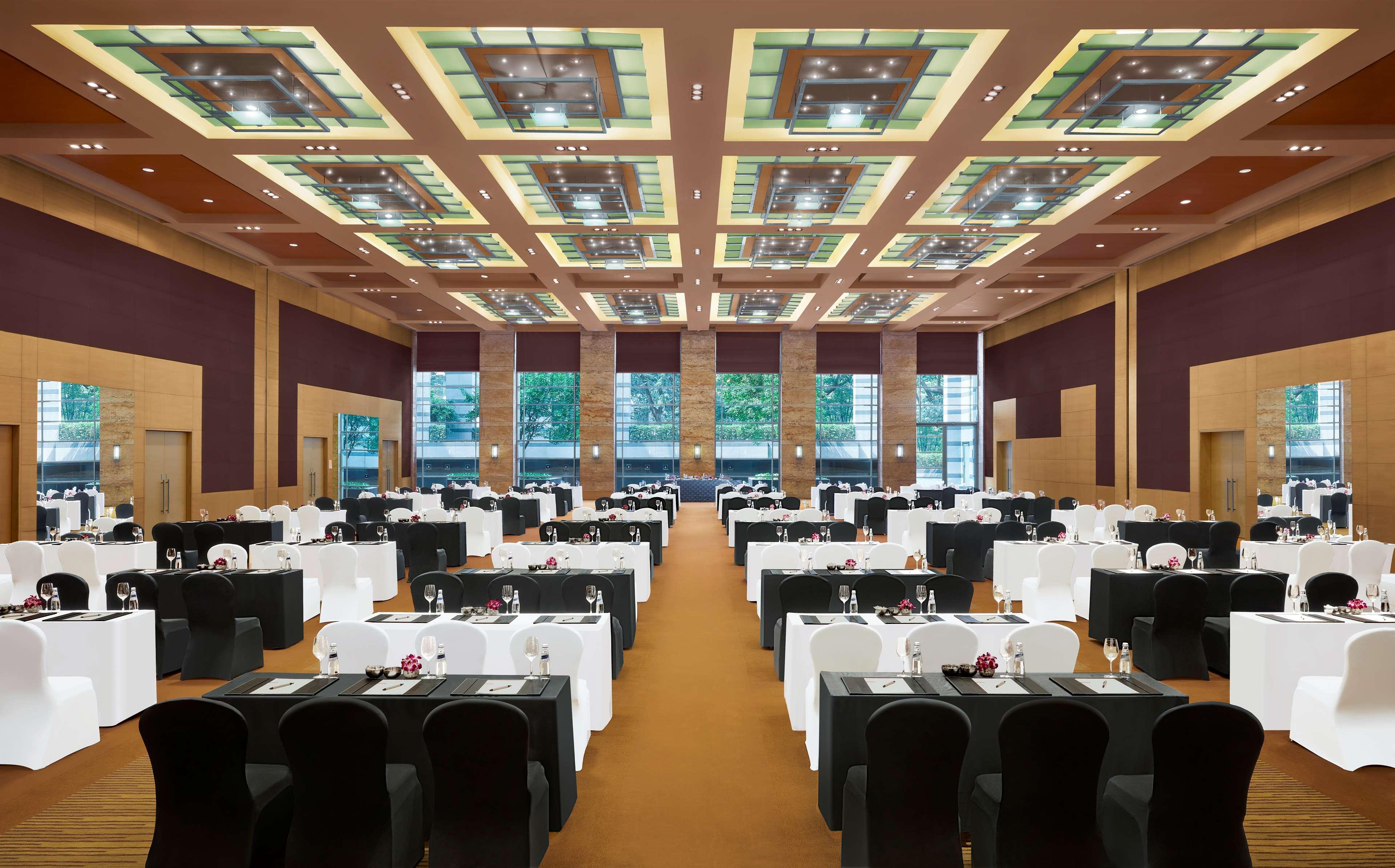 Grand Hyatt Mumbai Hotel And Residences Εξωτερικό φωτογραφία The Grand Ballroom