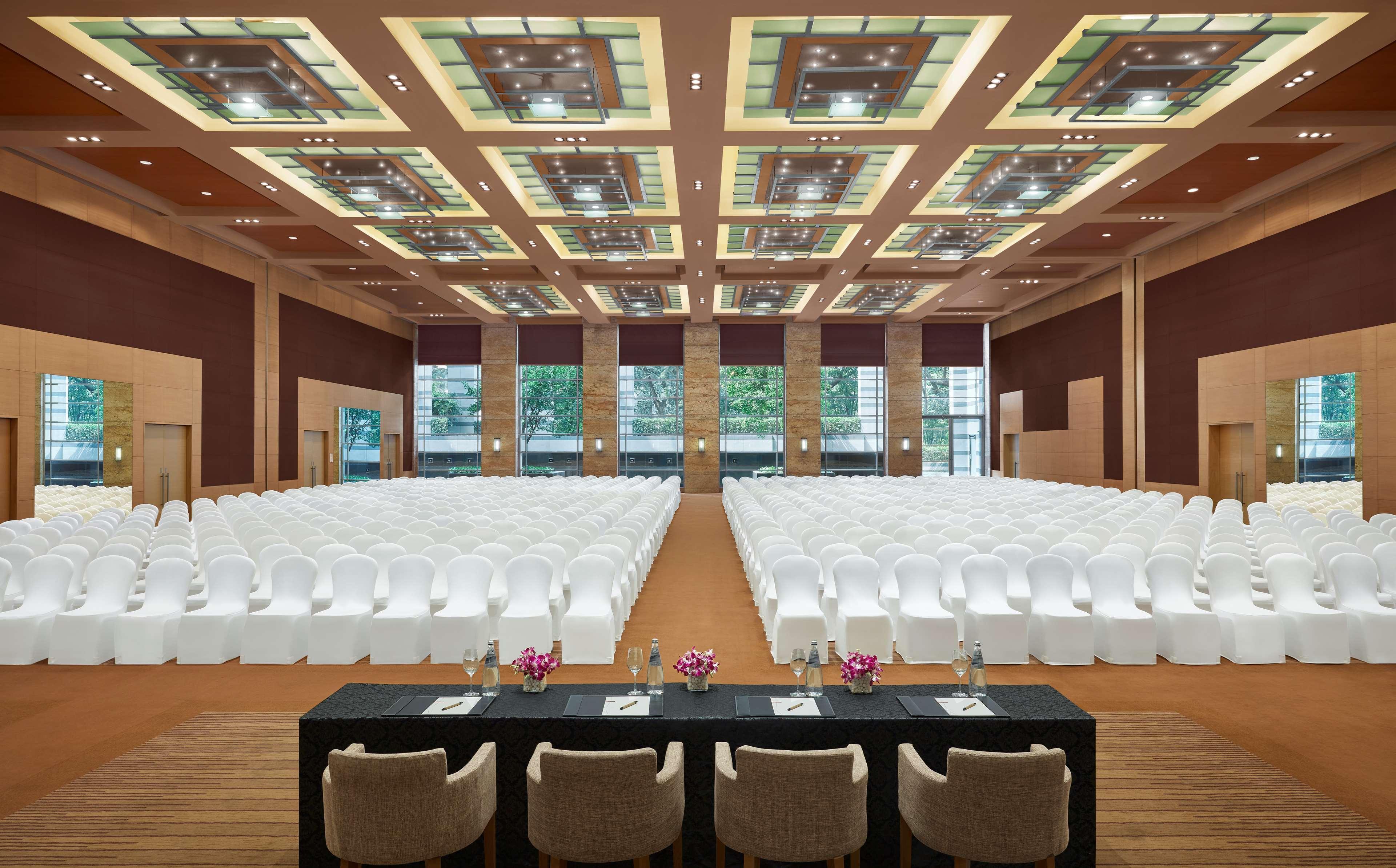 Grand Hyatt Mumbai Hotel And Residences Εξωτερικό φωτογραφία The Grand Ballroom