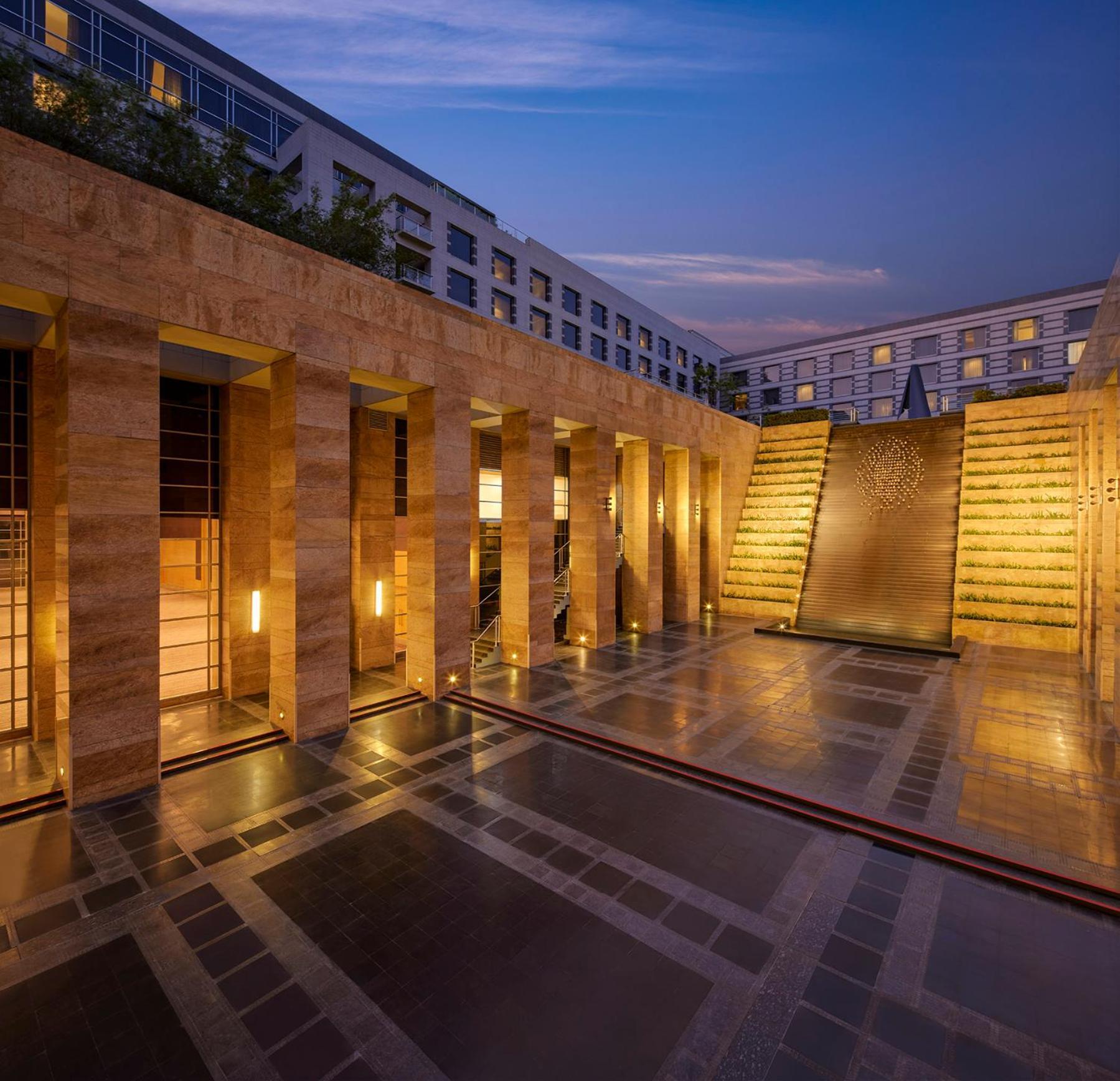 Grand Hyatt Mumbai Hotel And Residences Εξωτερικό φωτογραφία The courtyard of the National Museum of the Republic of China