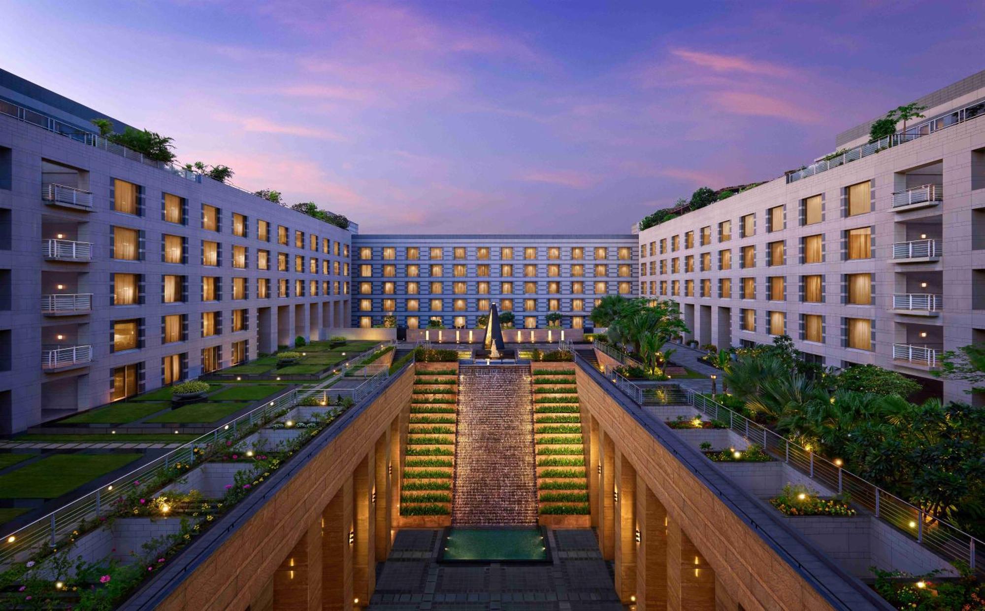 Grand Hyatt Mumbai Hotel And Residences Εξωτερικό φωτογραφία The Park, Hyderabad